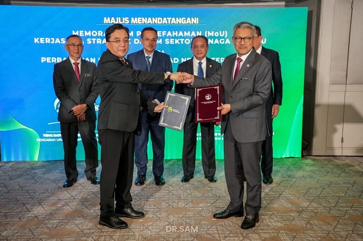 Terengganu Perkukuh Aspirasi Sebagai Hab Tenaga Baharu Melalui MoU PMINT–Senari Synergy Terengganu Perkukuh Aspirasi Sebagai Hab Tenaga Baharu Melalui MoU PMINT–Senari Synergy