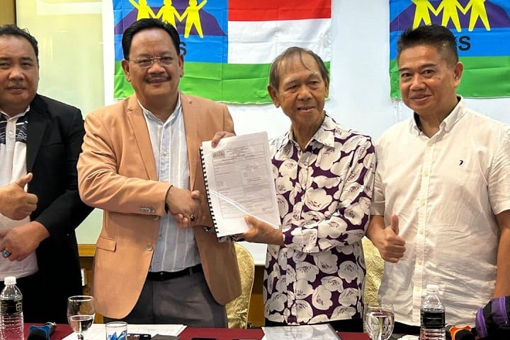 Datuk Jismith Japong ambil alih tugas Pemangku Presiden PKS Datuk Jismith Japong ambil alih tugas Pemangku Presiden PKS